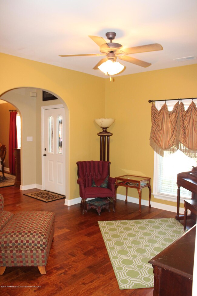 Living Room/Office