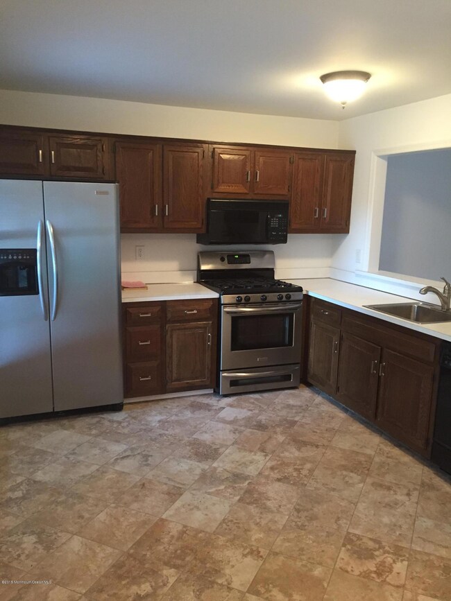 4 Wyckham Rd unit 4, Spring Lake, NJ 07762 - photo 4