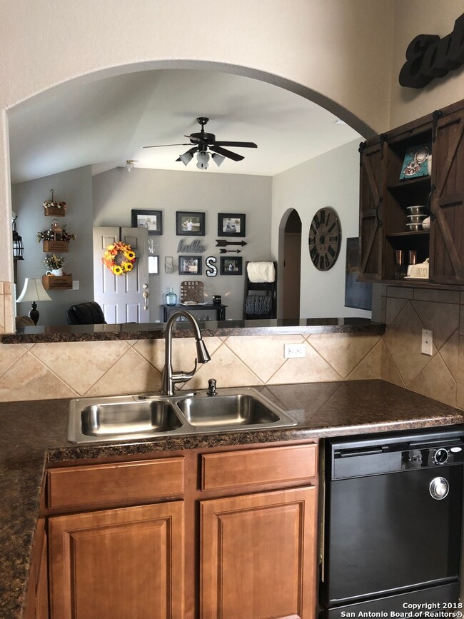 11014 Geneva Moon, San Antonio, TX 78254 - photo 6