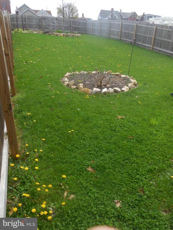 132 E Broad St, New Holland, PA 17557 - photo 5