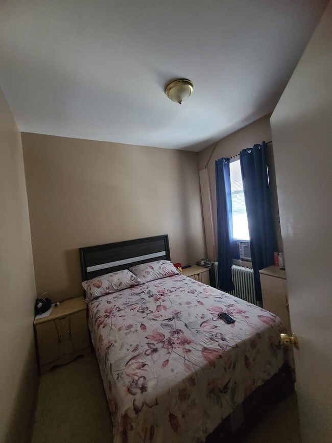 6015 Jefferson St, West New York, NJ 07093 - photo 4
