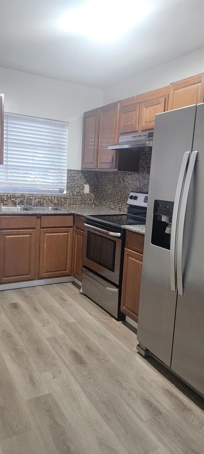 1837 Sherman St unit 2, Hollywood, FL 33020 - photo 2