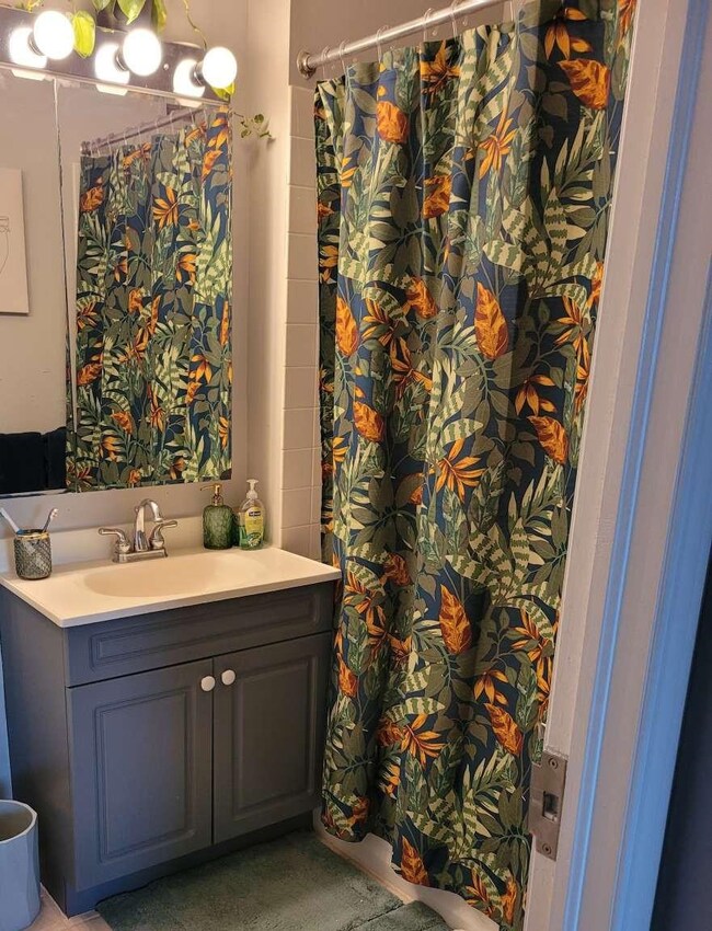 Mandalay on the Hudson unit 2607, Jersey City, NJ 07302 - photo 4