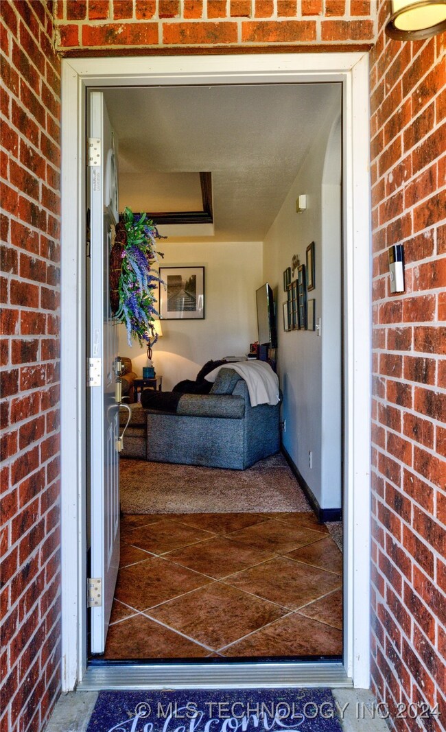 11697 Valley Ave, Collinsville, OK 74021 - photo 5