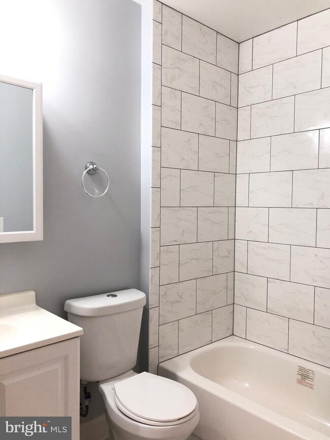 1916 W Virginia Ave NE unit 1, Washington, DC 20002 - photo 5