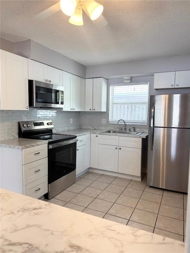 813 Lake Palms Dr, Largo, FL 33771 - photo 6