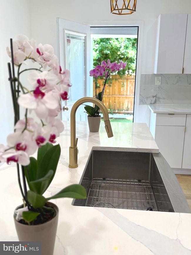 5215 Locust St, Philadelphia, PA 19139 - photo 3