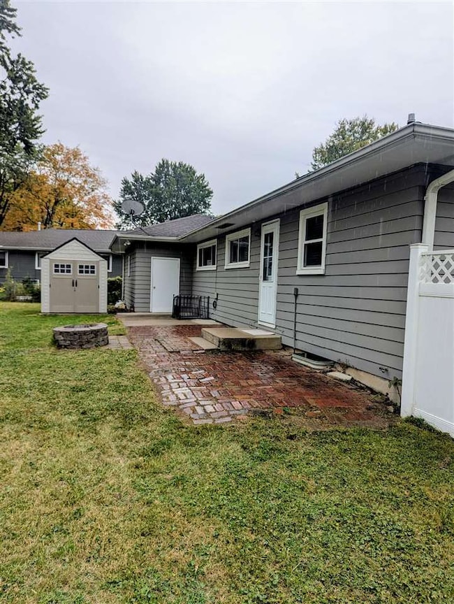 1402 Laurel St, Iowa City, IA 52240 - photo 6