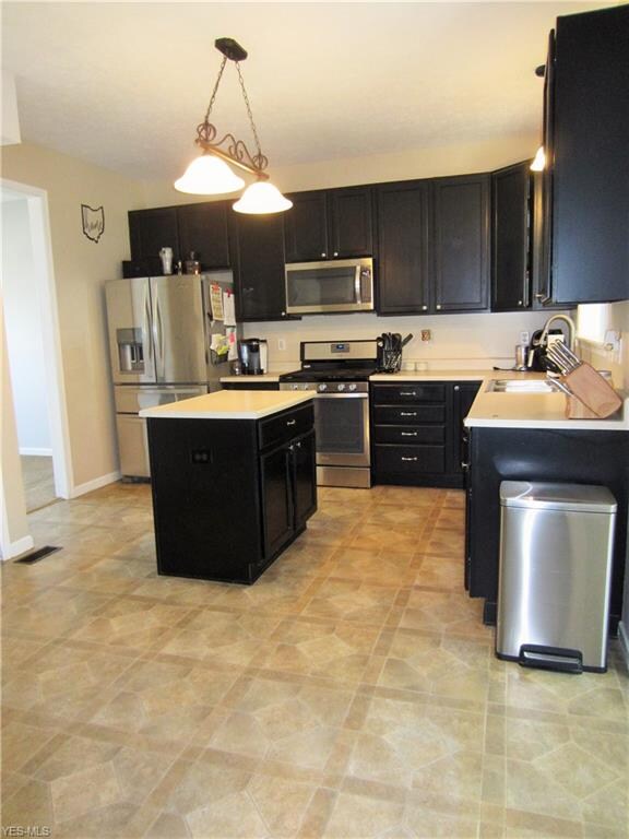 4538 Santina Way, Lorain, OH 44053 - photo 7