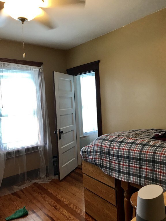 27 Bowdoin St unit 1, Medford, MA 02155 - photo 4