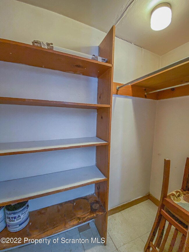 149 Walnut St, Dunmore, PA 18512 - photo 5