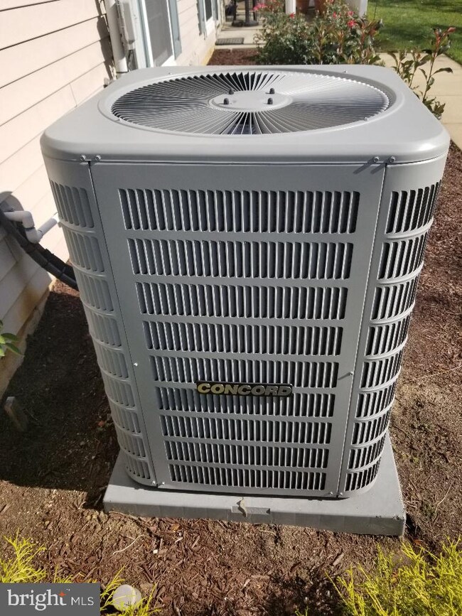 1405 Wharton Rd unit 1405, Mount Laurel, NJ 08054 - photo 6