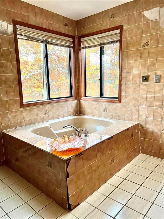 6372 Baltic Terrace, Tobyhanna, PA 18466 - photo 5