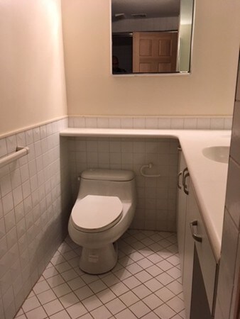 51 Jackson St unit 51D, Newton Center, MA 02459 - photo 5