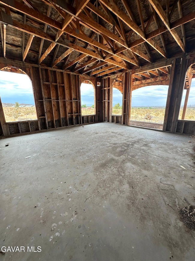 33553 Longview Rd, Pearblossom, CA 93553 - photo 4