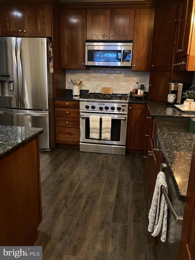 3 Heatherstone Way, Hockessin, DE 19707 - photo 2