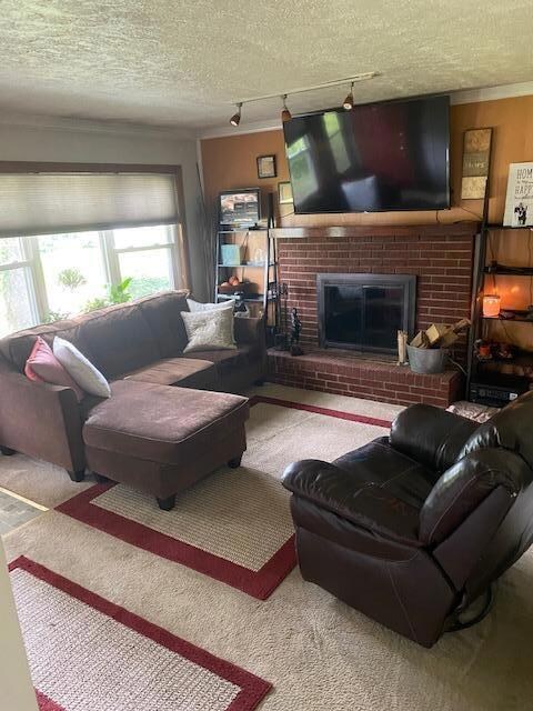 3312 Faycrest Rd, Columbus, OH 43232 - photo 3