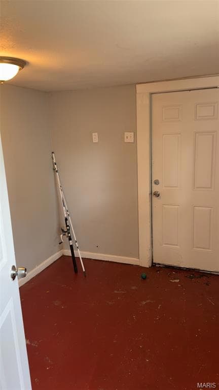 9 Saint Lambert Dr, East Saint Louis, IL 62206 - photo 3