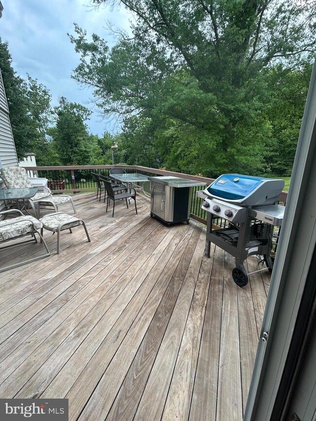 3652 Robin Rd, Furlong, PA 18925 - photo 5