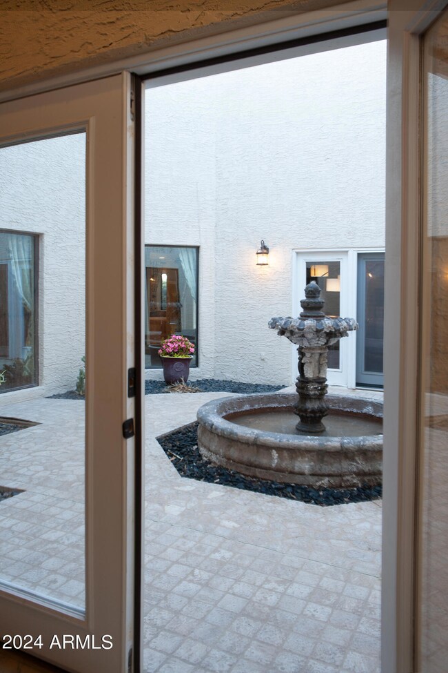 Private Courtyard