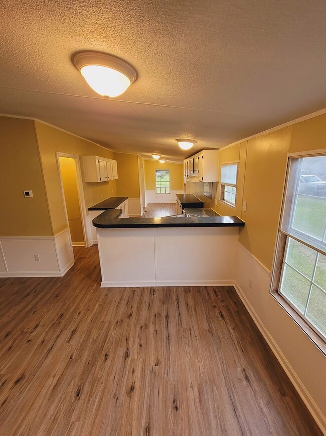 1150 Thomas Dr, Thomasville, GA 31757 - photo 5