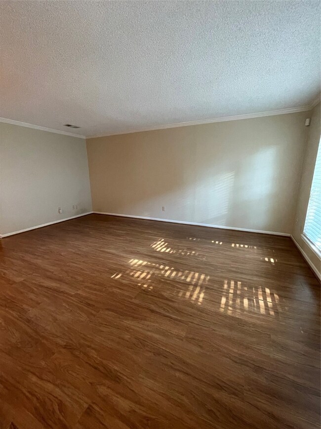 14505 Misty Meadow Ln, Houston, TX 77079 - photo 3