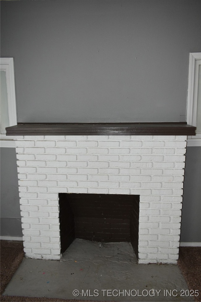 711 E Kirk St, Hugo, OK 74743 - photo 5