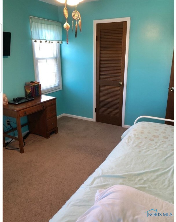 400 Pemberville Rd, Woodville, OH 43469 - photo 5