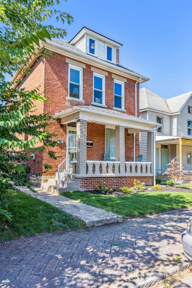 4-web-or-mls-43-meek-ave