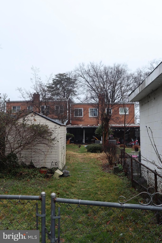 1719 Taylor St NE, Washington, DC 20017 - photo 4