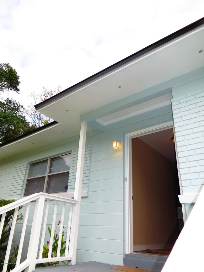925 Moravon Ave, Jacksonville, FL 32211 - photo 3
