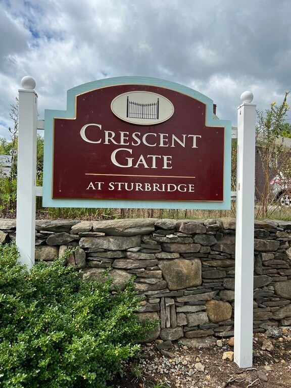 7 Crescent Way unit 203, Sturbridge, MA 01518 - photo 2