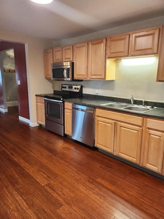 13 Porter St unit 1, Woburn, MA 01801 - photo 3