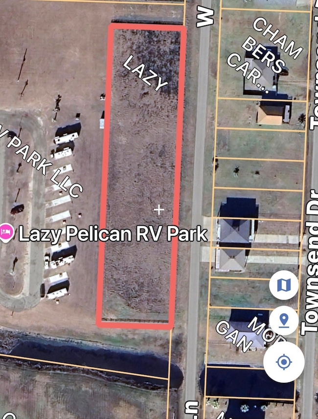 921 Lazy Ln, Bolivar Peninsula, TX 77650 - photo 3