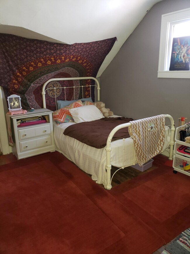 bed 1