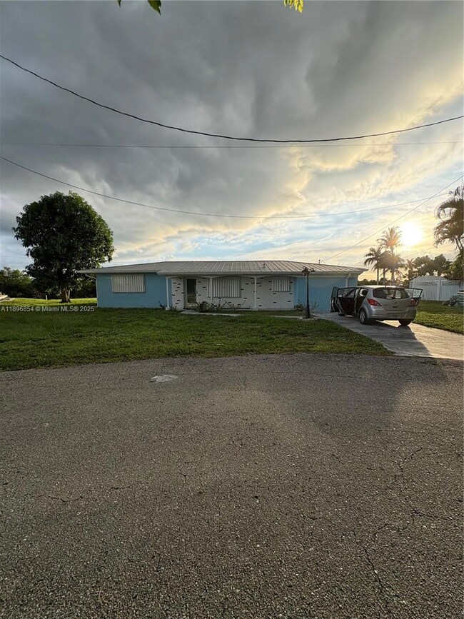 12065 Boat Shell Dr, Matlacha Isles, FL 33991 - photo 6