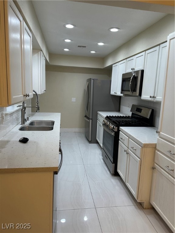 704 McDermit St, Las Vegas, NV 89107 - photo 5