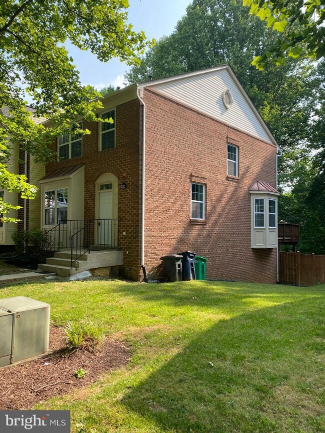 1931 Barrington Ct, Bowie, MD 20721 - photo 2