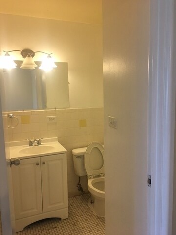 10026 Holly Ln unit 1W, Des Plaines, IL 60016 - photo 5