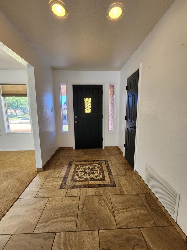 1501 Granada, Alamogordo, NM 88310 - photo 4