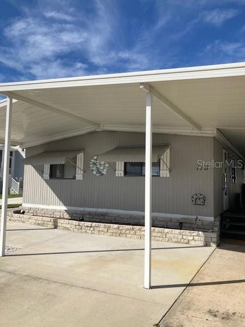 110 E Saint Lucia Loop, Apollo Beach, FL 33572 - photo 2