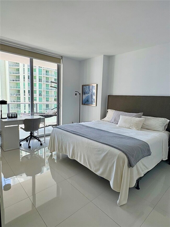 Brickell House unit 1607, Miami, FL 33131 - photo 6