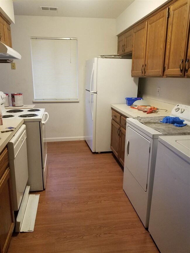 1510 Houston St, Manhattan, KS 66502 - photo 4