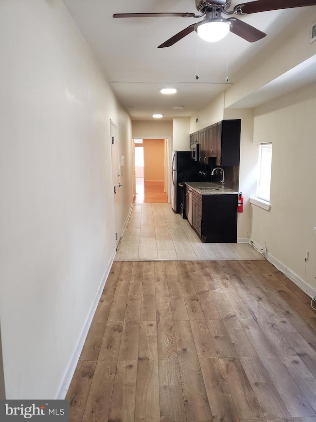 319 Market St unit 3, Philadelphia, PA 19106 - photo 2