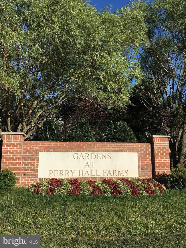 18 Brook Farm Ct unit C, Perry Hall, MD 21128 - photo 5