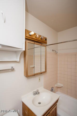 4114 N 44th Place, Phoenix, AZ 85018 - photo 6