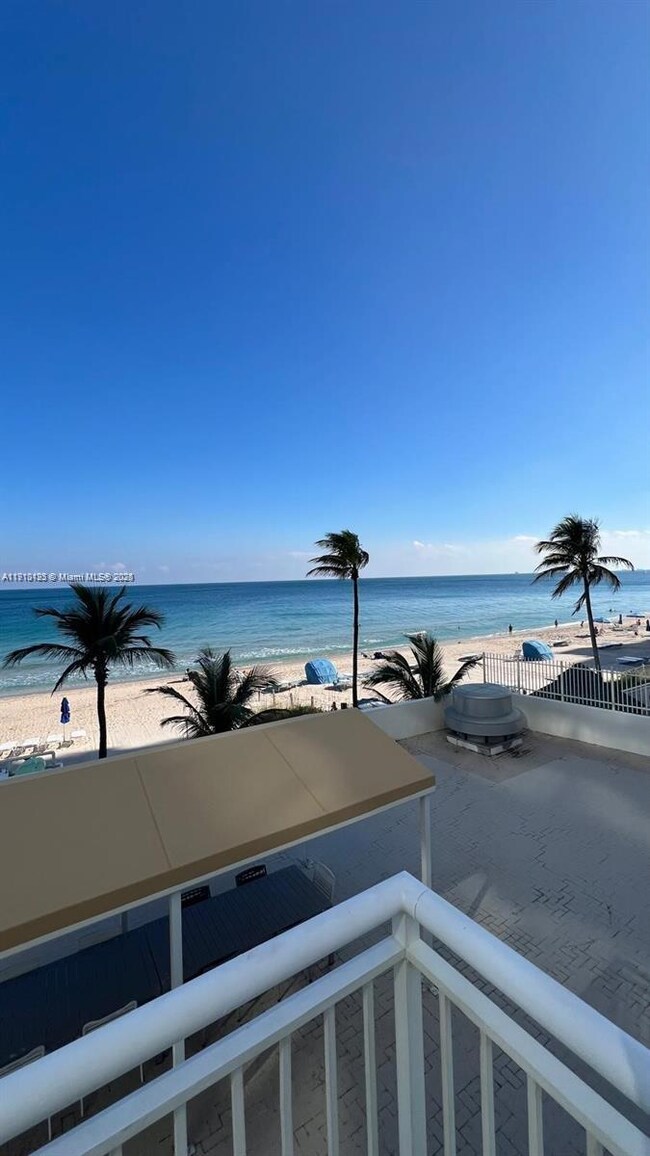 Playa del Mar unit 1614, Fort Lauderdale, FL 33308 - photo 2