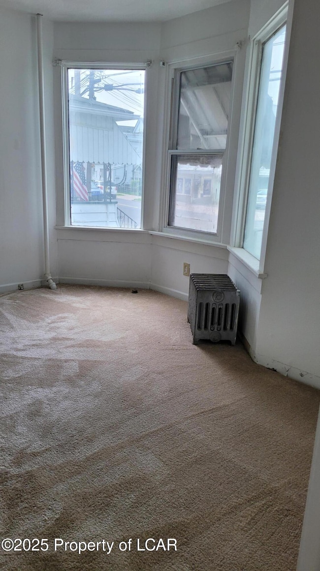 D- FRONT BEDROOM