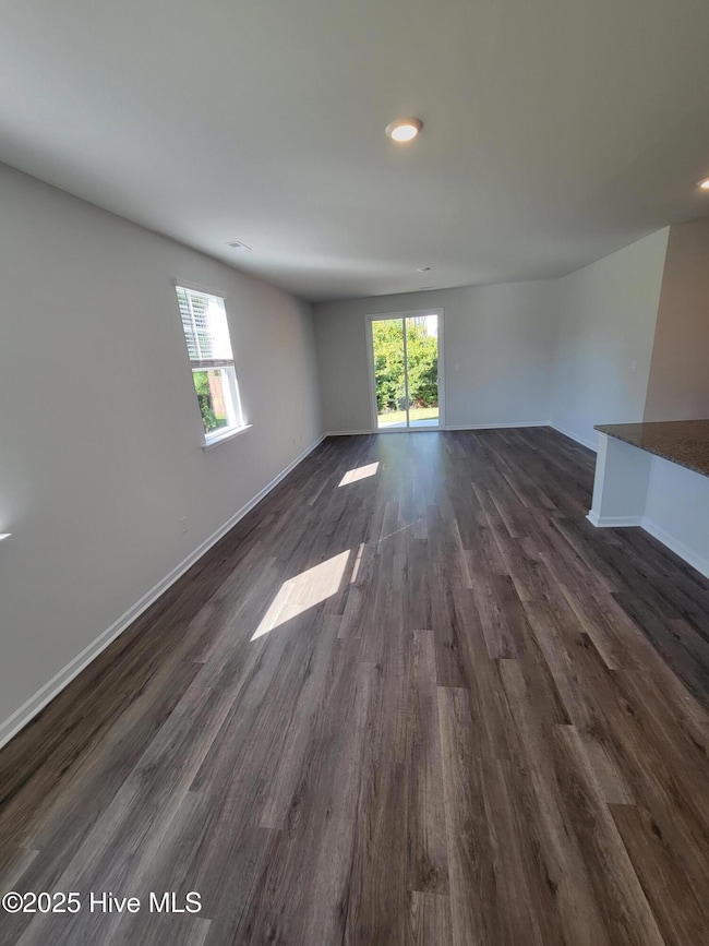 302 Red Cedar Dr, Sneads Ferry, NC 28460 - photo 3