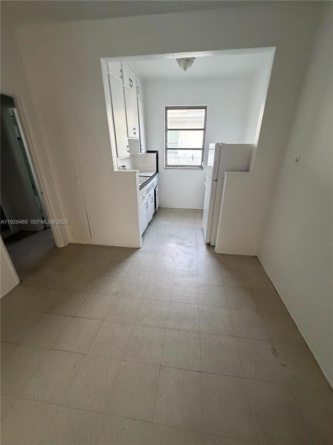 905 16th St unit 8, Miami Beach, FL 33139 - photo 4